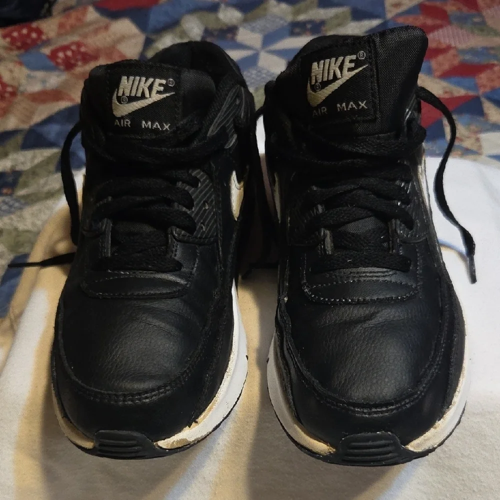 Nike Air Max Kids Black and White Sneakers